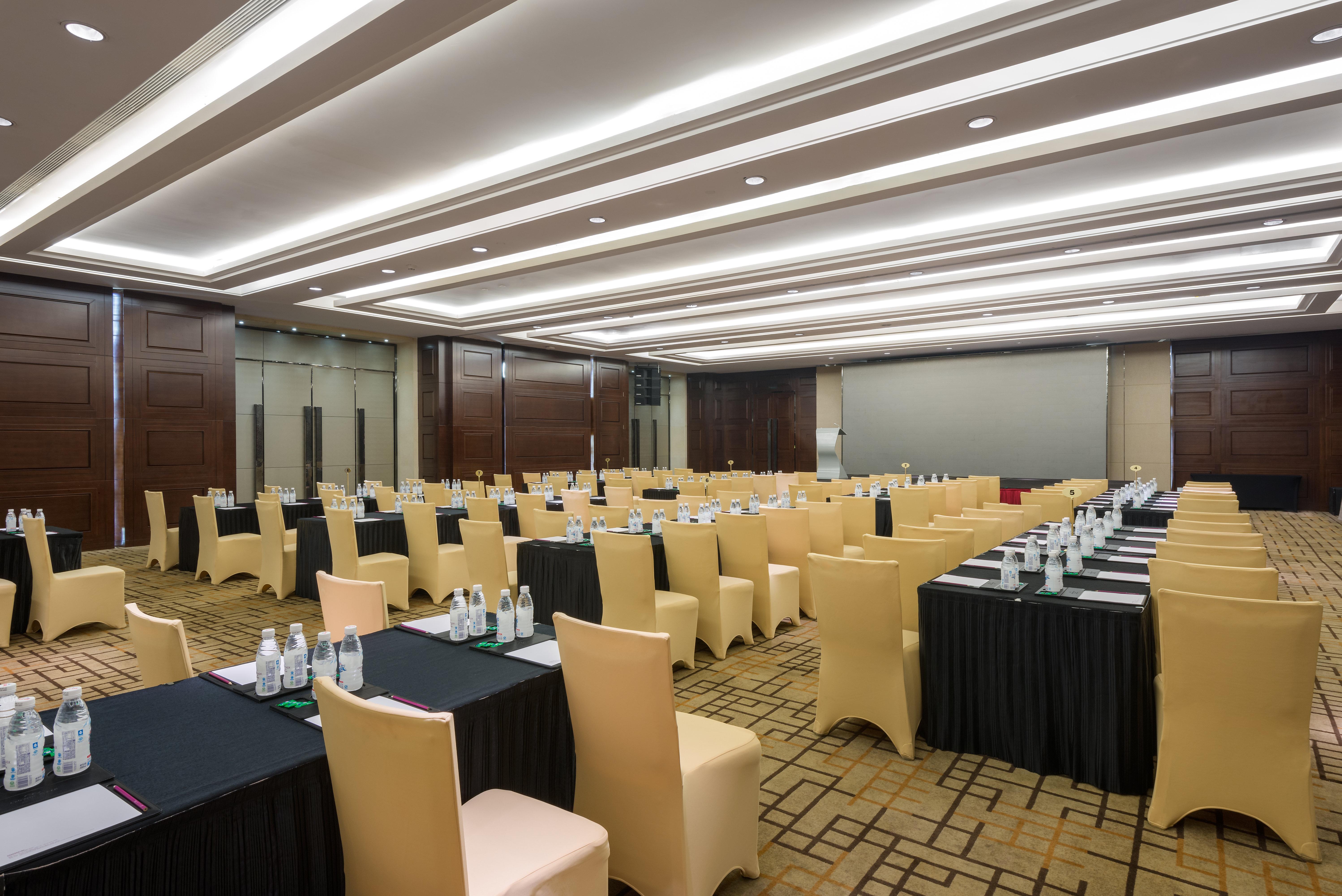 فندق Crowne Plaza Chengdu West By Ihg المظهر الخارجي الصورة